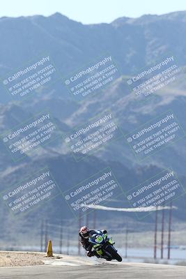 media/Jan-15-2026-Racers Edge (Thu) [[dfebeb70ab]]/2-A Group/Session 2 (Turns 9 and 8)/